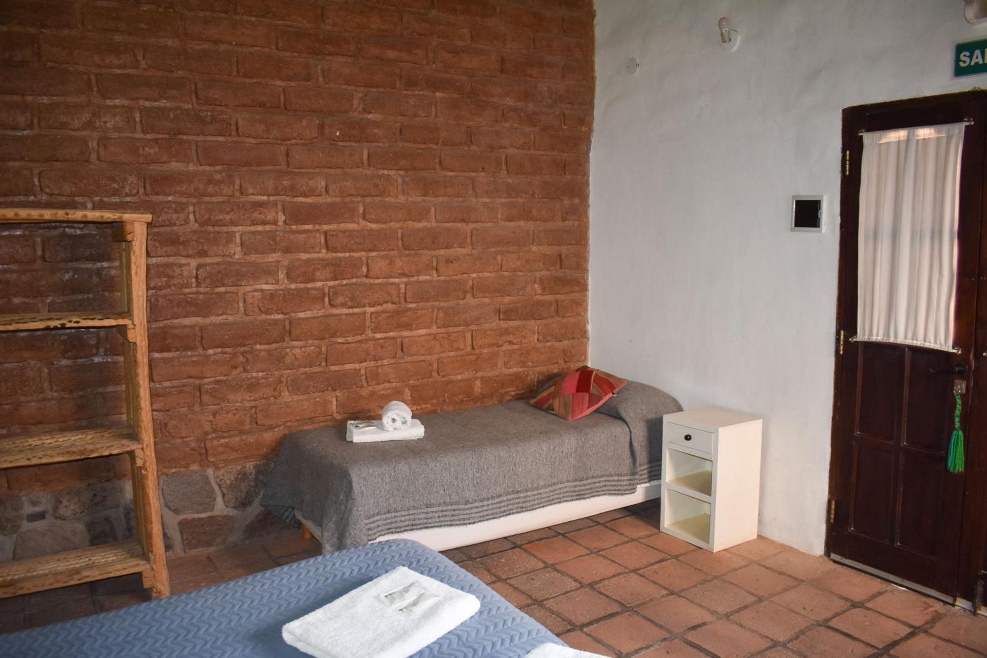 Hosteria La Pushka Purmamarca Buitenkant foto